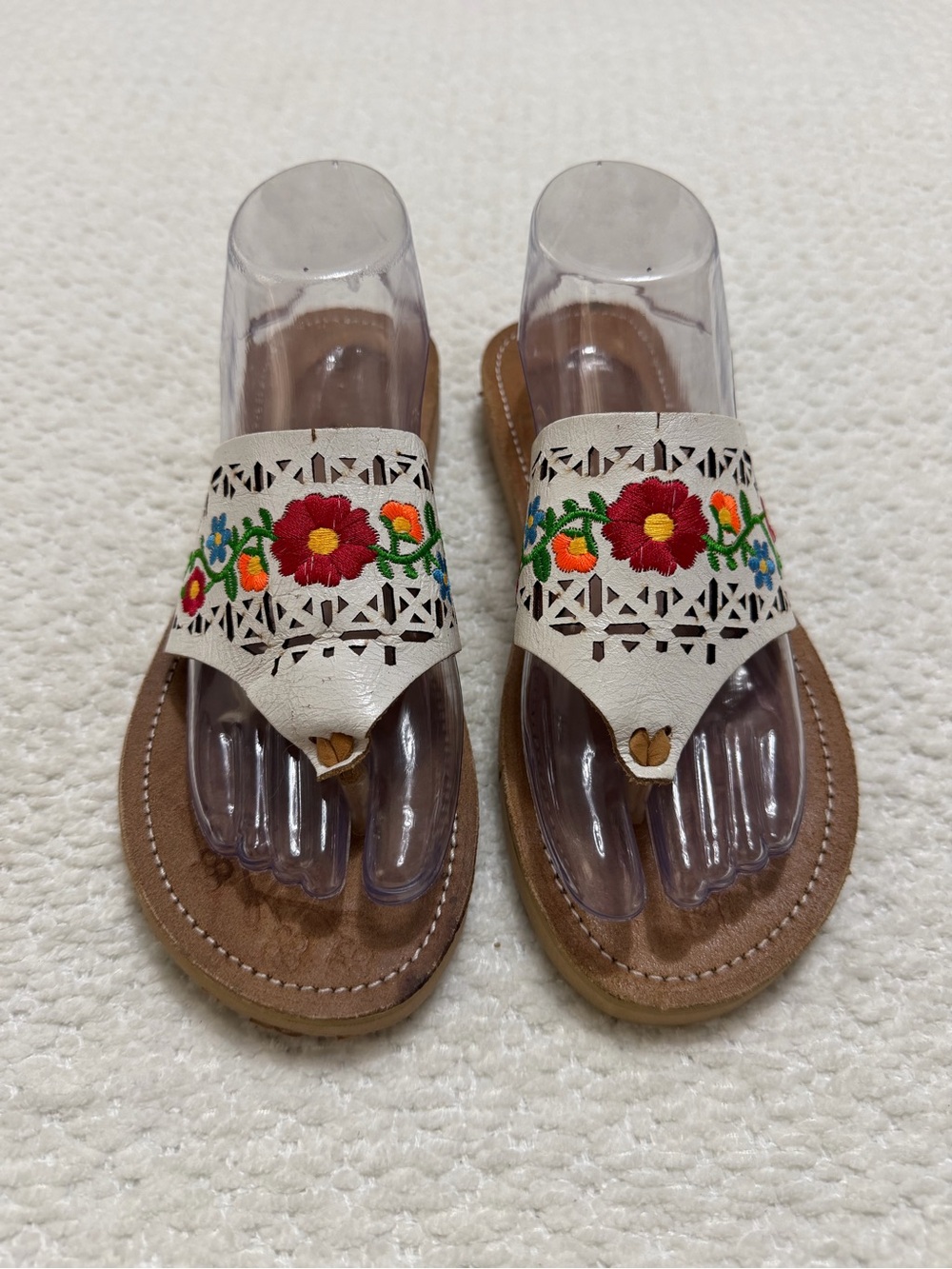 Mexico Flower Embroidered Leather Sandals White Tan Women’s MX 5 US 8
